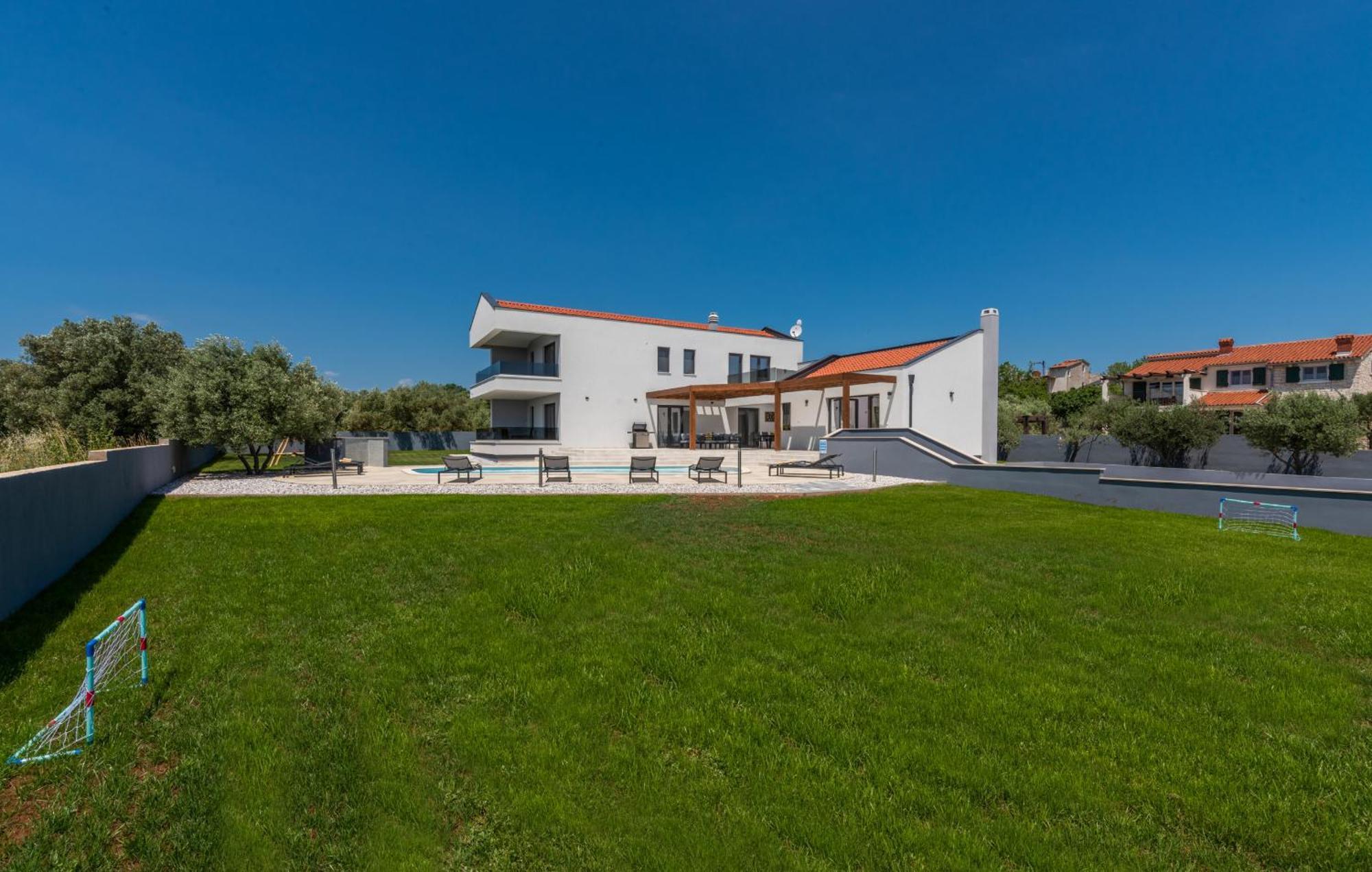 Villa Posidonia Near Pula With Sea View And Surrounded By Olive Trees Krnica Exterior photo